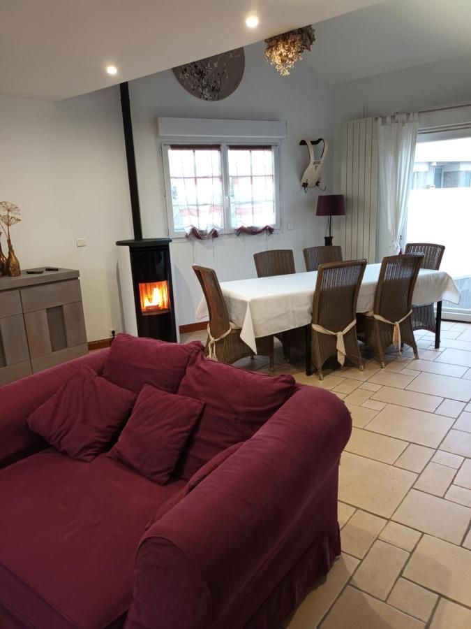 Grande Maison Familiale 300 M De La Et Du Centre Holiday home Sangatte